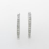 18KWG ダイヤモンドピアス