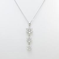 PT フラワー ダイヤモンドネックレス