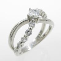 プラチナダイヤモンドリング 0．309ct・E・SI1・プリンセスカット20％引き