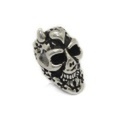 BWL(ビルウォールレザー)　グラフィティーグッドラックスカルビード/ホーンアンドモチーフオンフォーヘッド/クロス　Custom Pendant Bead