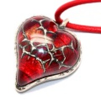 LYLY ERLANDSSON(リリーエルランドソン)　　the HEARTS ザ・ハートペンダント