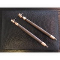 VITTI FERRIA CONTIN　ミラノから届いた木を使ったロングピアス（イタリア）
