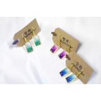 [ピアス]グラデーションドットピアス(ブルー・パープル・グリーン)[レジン]