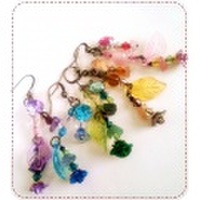 [ピアス]季節の葉のピアス[緑・青・茶・紫・桃]