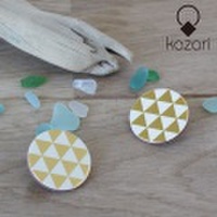 kazari(かざり)重ね紙飾り ピアス・イヤリング ラウンド（大）（kazari かざり 大醐 ピアス イヤリング 手作り ハンドメイド サージカルステンレス 樹脂 紙 ループフィット トライアングル 和風 幾何学模様 鱗 うろこ ゴールド 金 軽い ラウンド 丸）