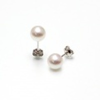 アコヤ真珠　パールピアス直結K14ホワイトゴールド　約7.5mm珠　AWP0155