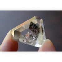 ガーデン・クォーツインクォーツ（貫入水晶）【14】天然石ルース・カボション（23.5×22.5mm）