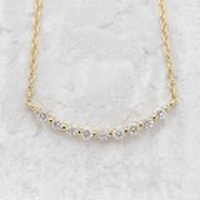 ダイヤモンド クレセント ネックレス 0.12ct イエローゴールドorホワイトゴールドorピンクゴールド