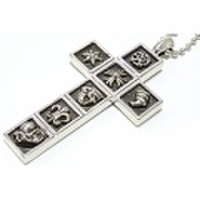 フレームドクロスチャーム　ペンダント