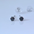 プラチナ ブラックダイヤモンド 0.2ct シンプルピアス