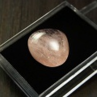 モルガナイト　AAA　ルース　タンブル【ブラジル産】【約5.6g】【ペアシェイプカット】天然石｜パワーストーン｜ピンクアクアマリン｜べリル｜ドロップカット｜ペアシェイプ｜カボション｜素材｜タンブル｜e0304