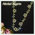 送料無料!!Michal Negrin(ミハエルネグリン) ネックレス 可愛らしいデイジーのお花が連なるモチーフが素敵 15424