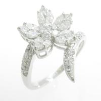 K18WG フラワー ダイヤモンドリング