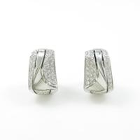 750WG パヴェ ダイヤモンドピアス