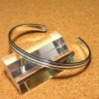 シルバー925 シンプルラインバングル 3-045