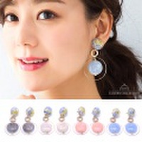 イヤリング サークル 大ぶり ゴールド チタン　ブルー　ピンク　ブラウン　グリーン