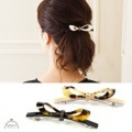 バレッタ　リボンバレッタ　べっ甲風リボンバレッタ　アセテートバレッタ　ブラックバレッタ　べっ甲バレッタ　上品バレッタ　レディースヘアアクセサリー　女性ヘアアクセサリー　シンプルバレッタ　デイリーバレッタ　オフィスヘアアクセサリー　べっ甲　バレッタ