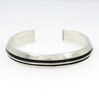 トムホーク TOM HAWK バングル