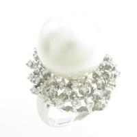 K18WG シロチョウパールリング