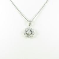 PT フラワー ダイヤモンドネックレス10％引き
