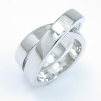 カルティエ パリ リング