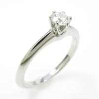 ティファニー クラッシック ソリティア リング 0．21ct・F・VS1