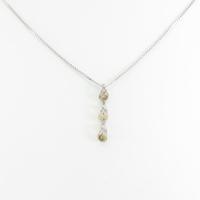 K18WG スリーストーン ダイヤモンドネックレス