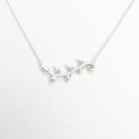 ティファニー オリーブリーフ ヴァイン ネックレス