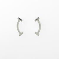 ティファニー Tスマイル ピアス