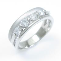 PT ダイヤモンドリング