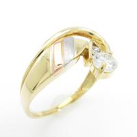 K18YG／PT／K18PG ダイヤモンドリング