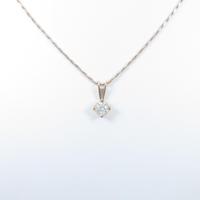 750PG／750WG ダイヤモンドネックレス