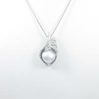 PT シロチョウパールネックレス