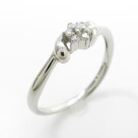 PT フラワー ダイヤモンドリング