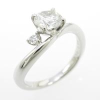 プラチナダイヤモンドリング 0．704ct・H・I1・GOOD