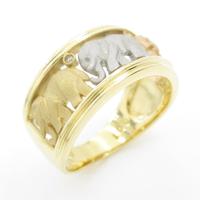 K18YG／PT／K18PG エレファント ダイヤモンドリング