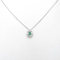 PT エメラルドネックレス