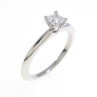 ティファニー プリンセス リング 0．25ct・D・VVS2・プリンセスカット