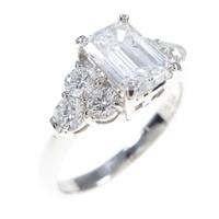 【リメイク】プラチナダイヤモンドリング 1．083ct・D・SI1・エメラルドカット