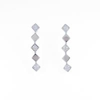 タサキ ダイヤモンドピアス