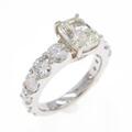 プラチナダイヤモンドリング 1．657ct・M・VVS2・クッションカット