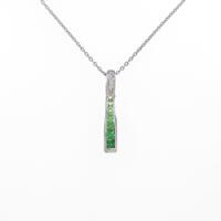 K18WG グリーンガーネットネックレス