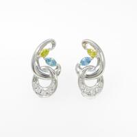 PT ダイヤモンドピアス