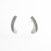 PT ダイヤモンドピアス