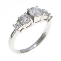 PT ダイヤモンドリング