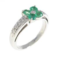 PT フラワー エメラルドリング