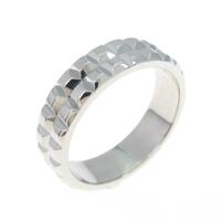 ブシュロン ポワント ド ディアマン リング