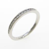 ロイヤル アッシャー ダイヤモンドリング