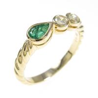18KYG エメラルドリング