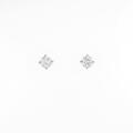 プラチナダイヤモンドピアス 0．328ct・0．330ct・F・SI1?2・GOOD?FAIR
